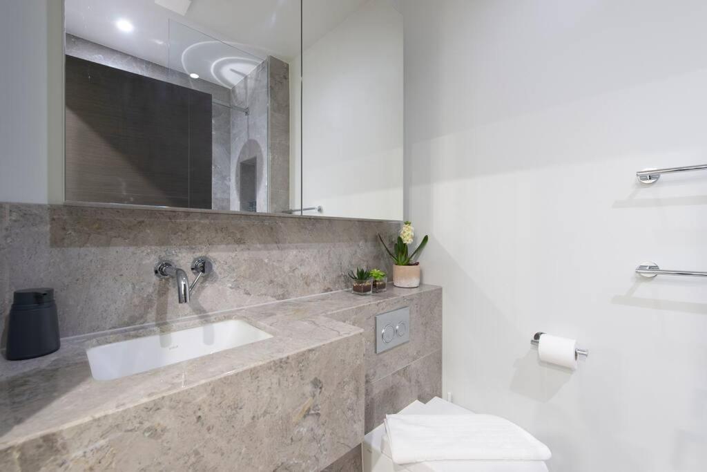 City Life Bliss Central Studio In Reading Chrl F3 Экстерьер фото